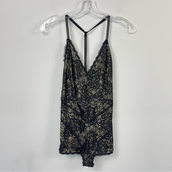 Lulu's Dance For You Black and Nude Lace Bodysuit Sexy Lingerie T Strap Plunge S - Picture 7 of 15